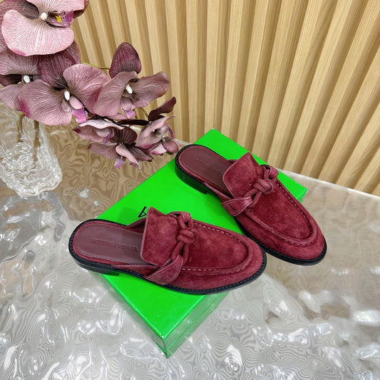 OPEN-BACK LOAFER REALISED IN GARNET RED SUEDE - 35
