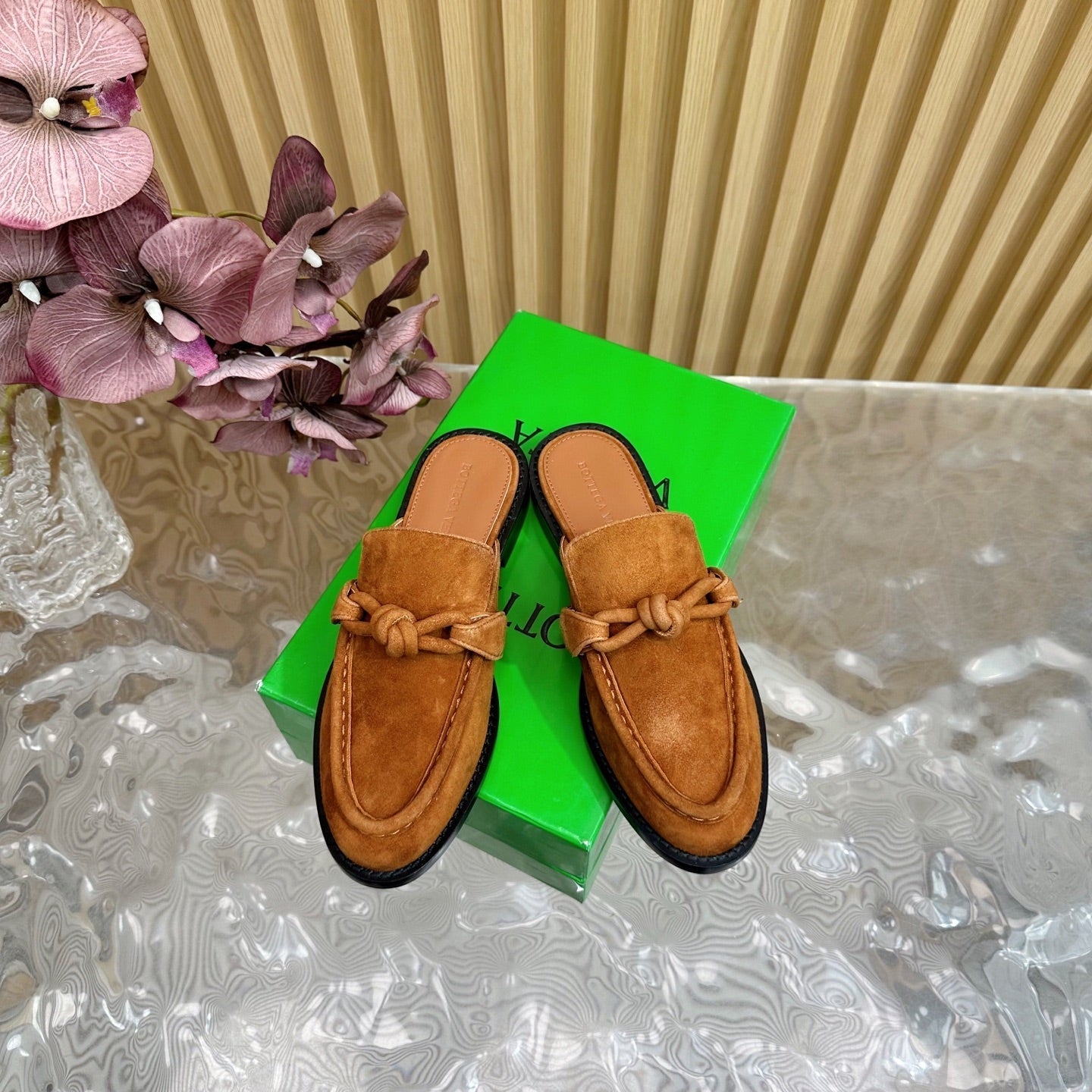 OPEN-BACK LOAFER REALISED IN CINNAMON BROWN SUEDE - 35