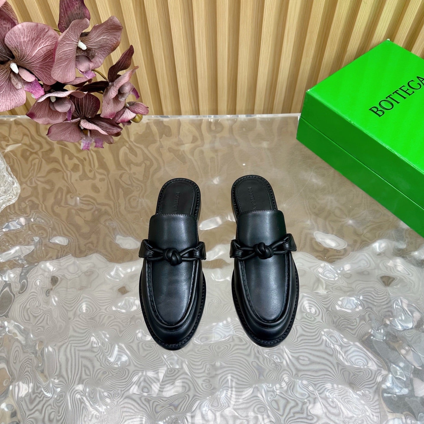 OPEN-BACK LOAFER REALISED IN BLACK SOFT CALFSKIN - 35