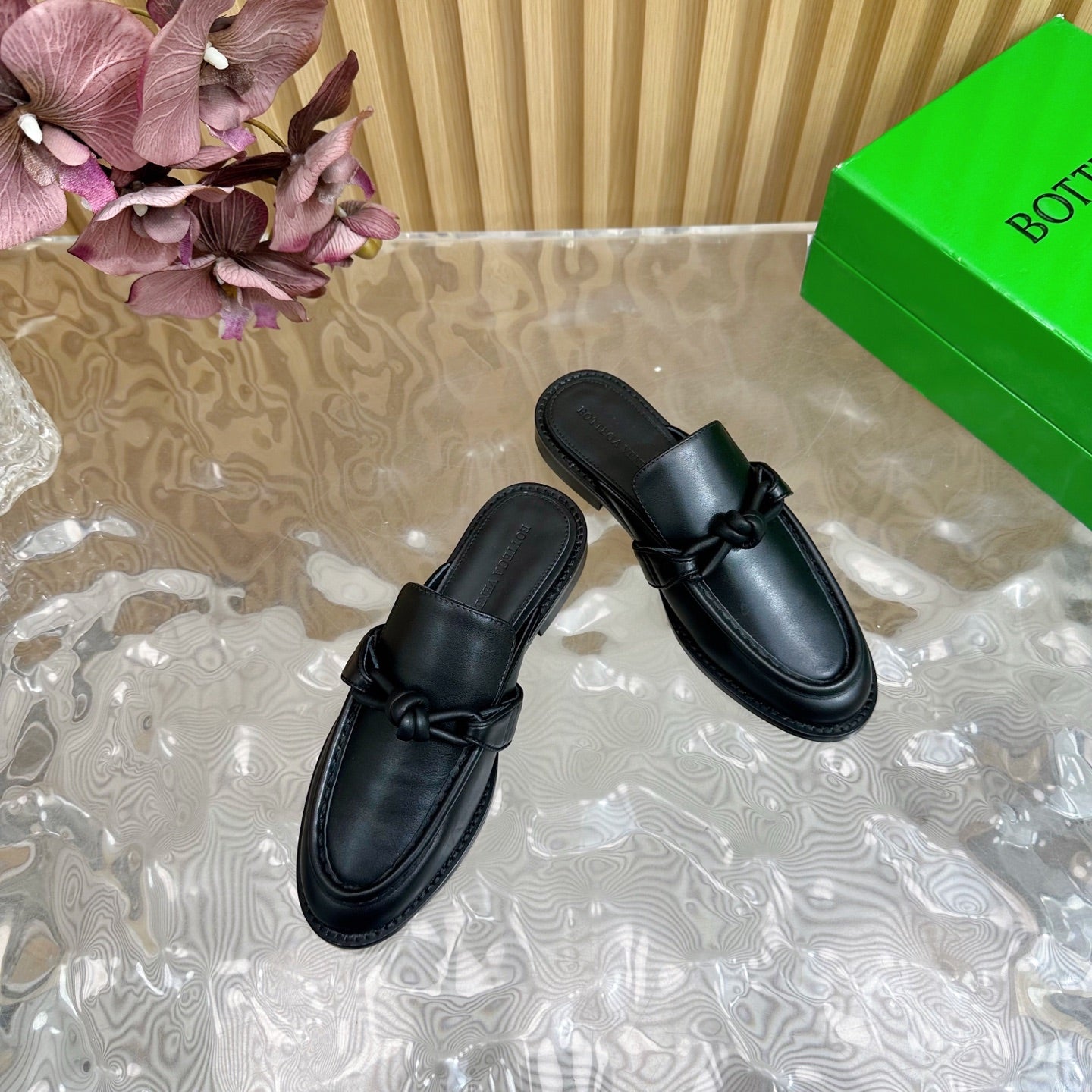 OPEN-BACK LOAFER REALISED IN BLACK SOFT CALFSKIN - 35