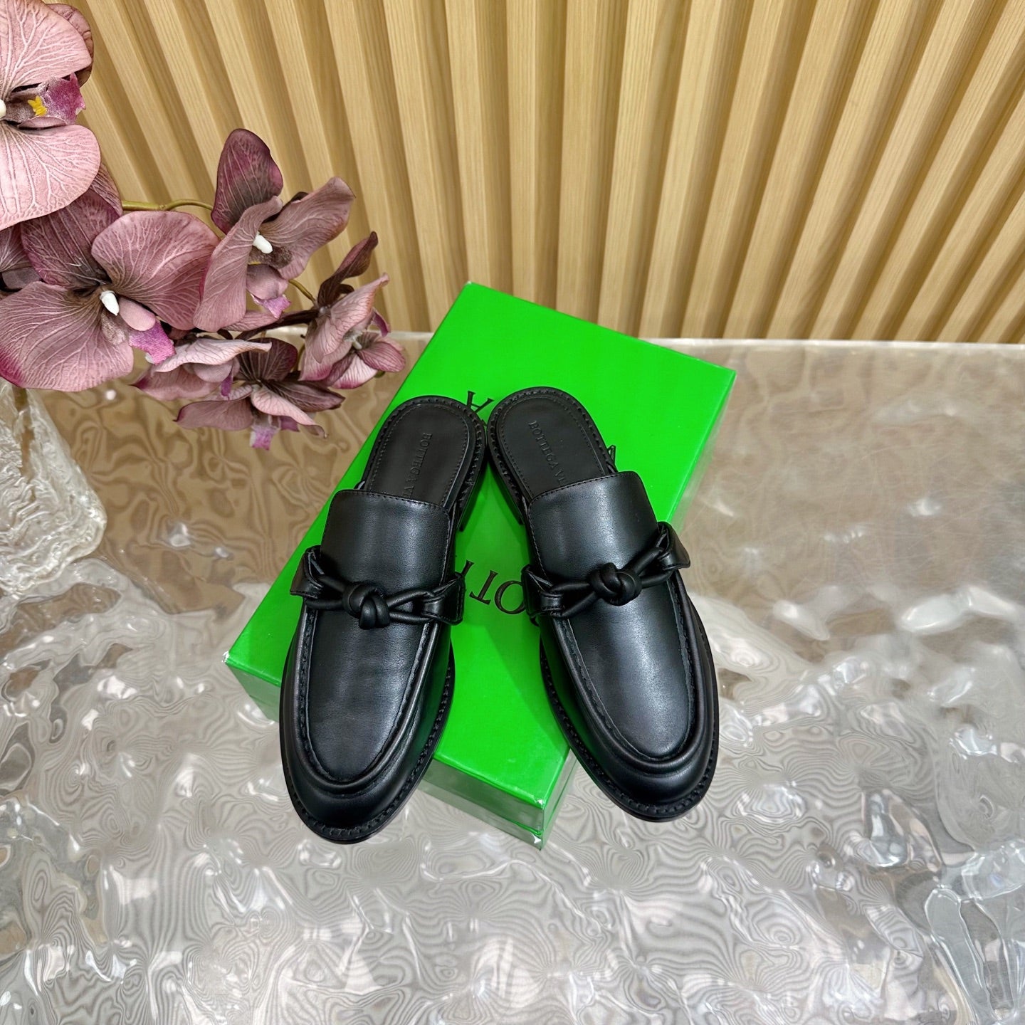 OPEN-BACK LOAFER REALISED IN BLACK SOFT CALFSKIN - 35