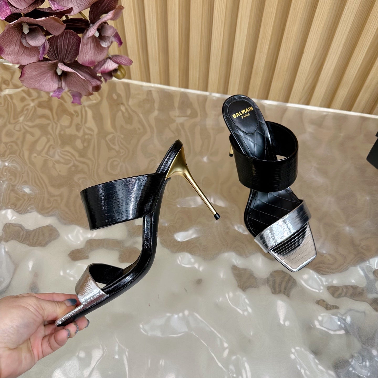 BALMAIN 25S MULES IN STRIPED LEATHER 95MM IN BLACK AND SILVER CALFSKIN - 35