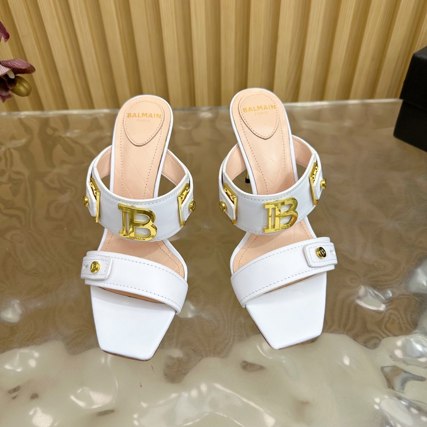 BALMAIN 25S MULES IN STRIPED LEATHER 95MM IN WHITE CALFSKIN GOLD HARDWARE - 35