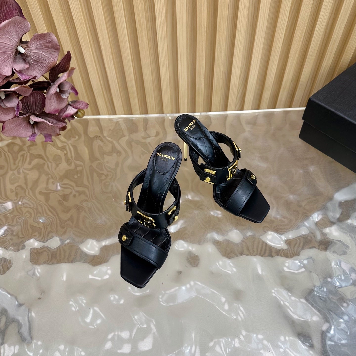 BALMAIN 25S MULES IN STRIPED LEATHER 95MM IN BLACK CALFSKIN GOLD HARDWARE - 35