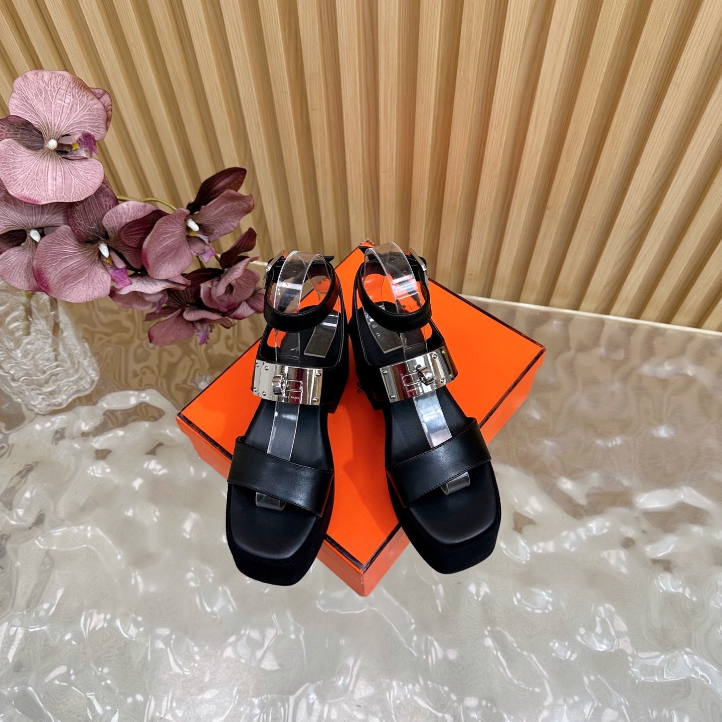 HM 25S CLASSIC WEDGE SANDALS 70 MM IN BLACK LAMBSKIN WITH SILVER HARDWARE - 35