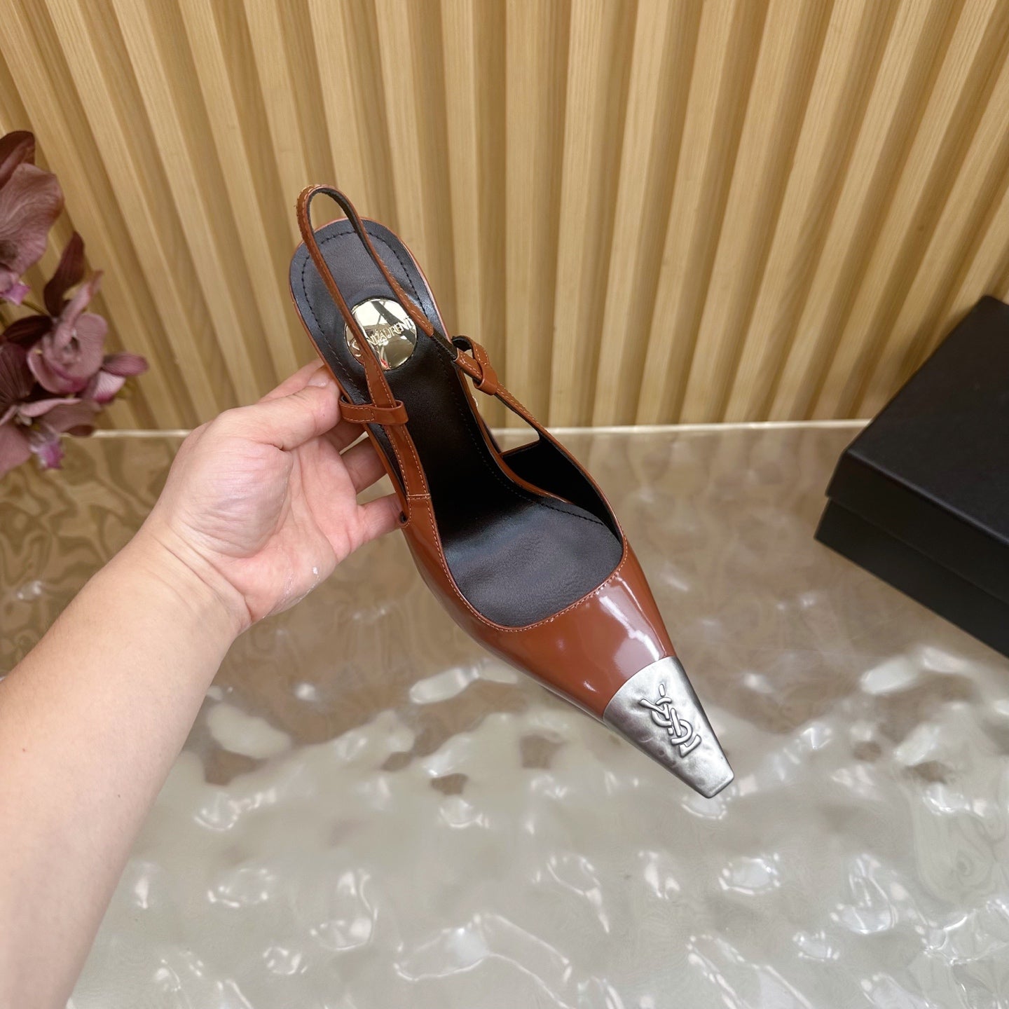YSL 25S HIGH-HEEL SLINGBACKS 85 MM IN REDWOOD BROWN LAMBSKIN AND SILVER HARDWARE - 35