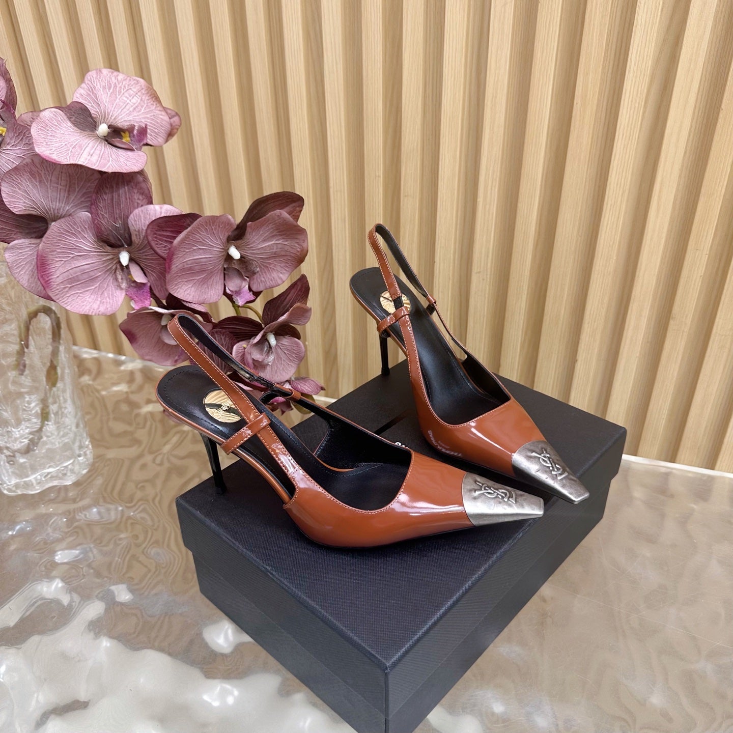 YSL 25S HIGH-HEEL SLINGBACKS 85 MM IN REDWOOD BROWN LAMBSKIN AND SILVER HARDWARE - 35