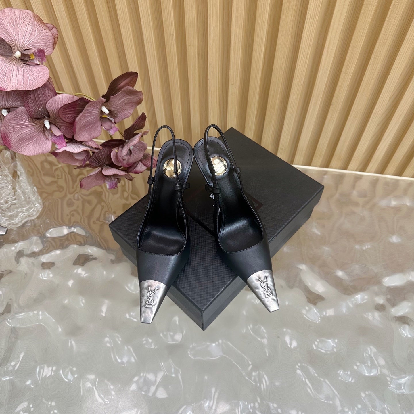 YSL 25S HIGH-HEEL SLINGBACKS 85 MM IN BLACK LAMBSKIN AND SILVER HARDWARE - 35