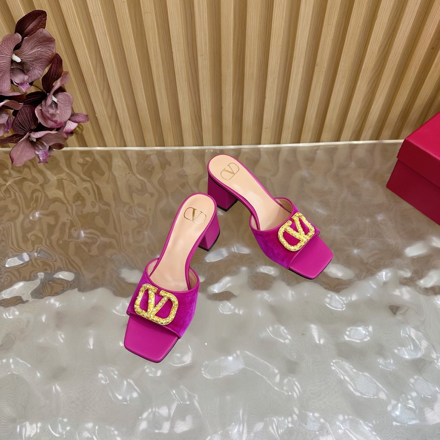 VALENTINO 25S HIGH-HEEL MULES 60 MM IN DARK PINK VELVET AND CALFSKIN WITH GOLD HARDWARE - 35