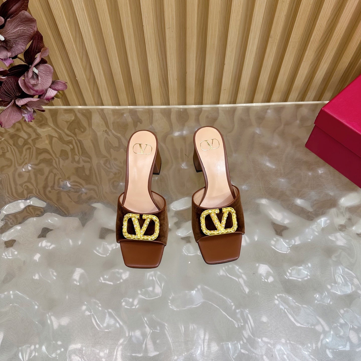 VALENTINO 25S HIGH-HEEL MULES 60 MM IN BROWN VELVET AND CALFSKIN WITH GOLD HARDWARE - 35