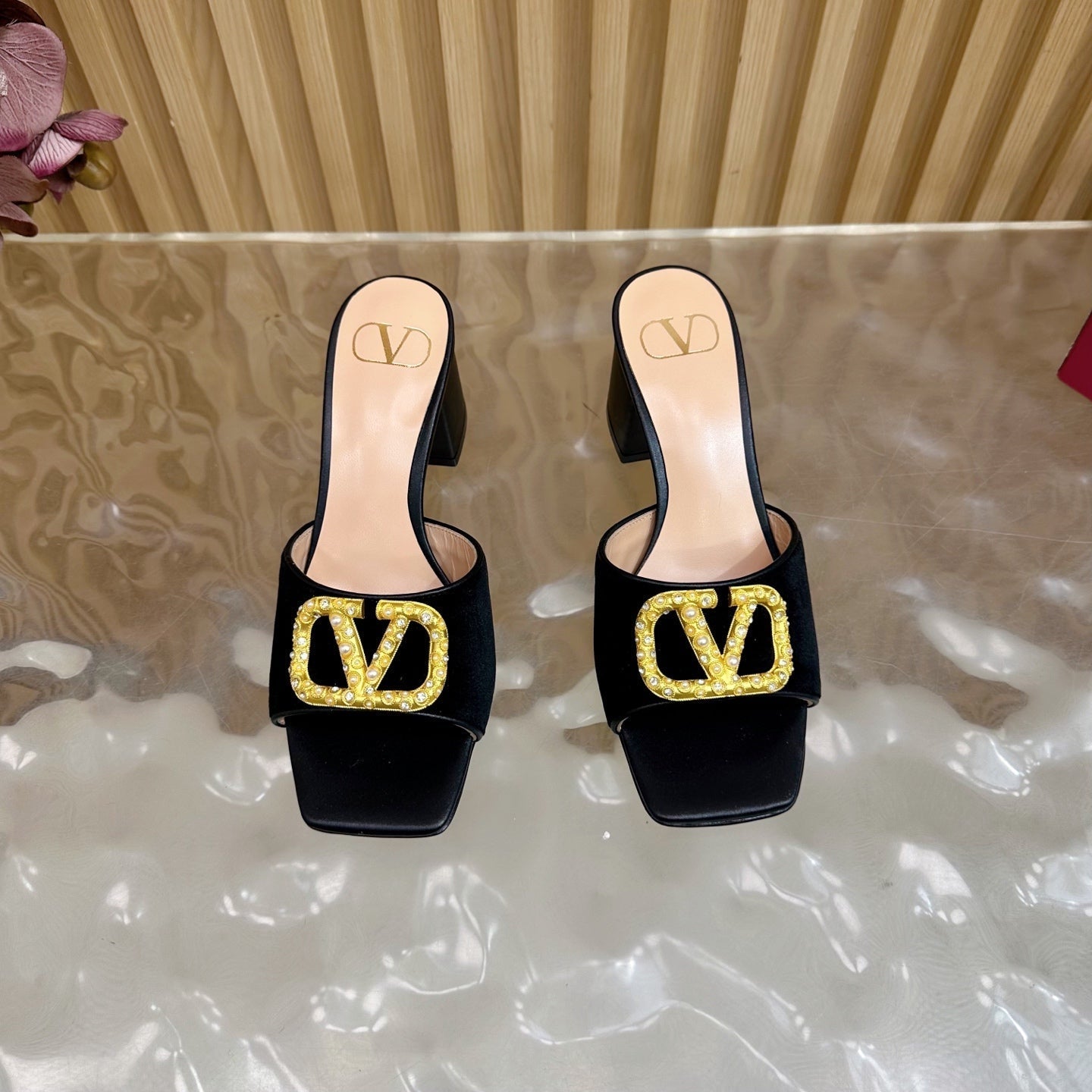 VALENTINO 25S HIGH-HEEL MULES 60 MM IN BLACK VELVET AND CALFSKIN WITH GOLD HARDWARE - 35