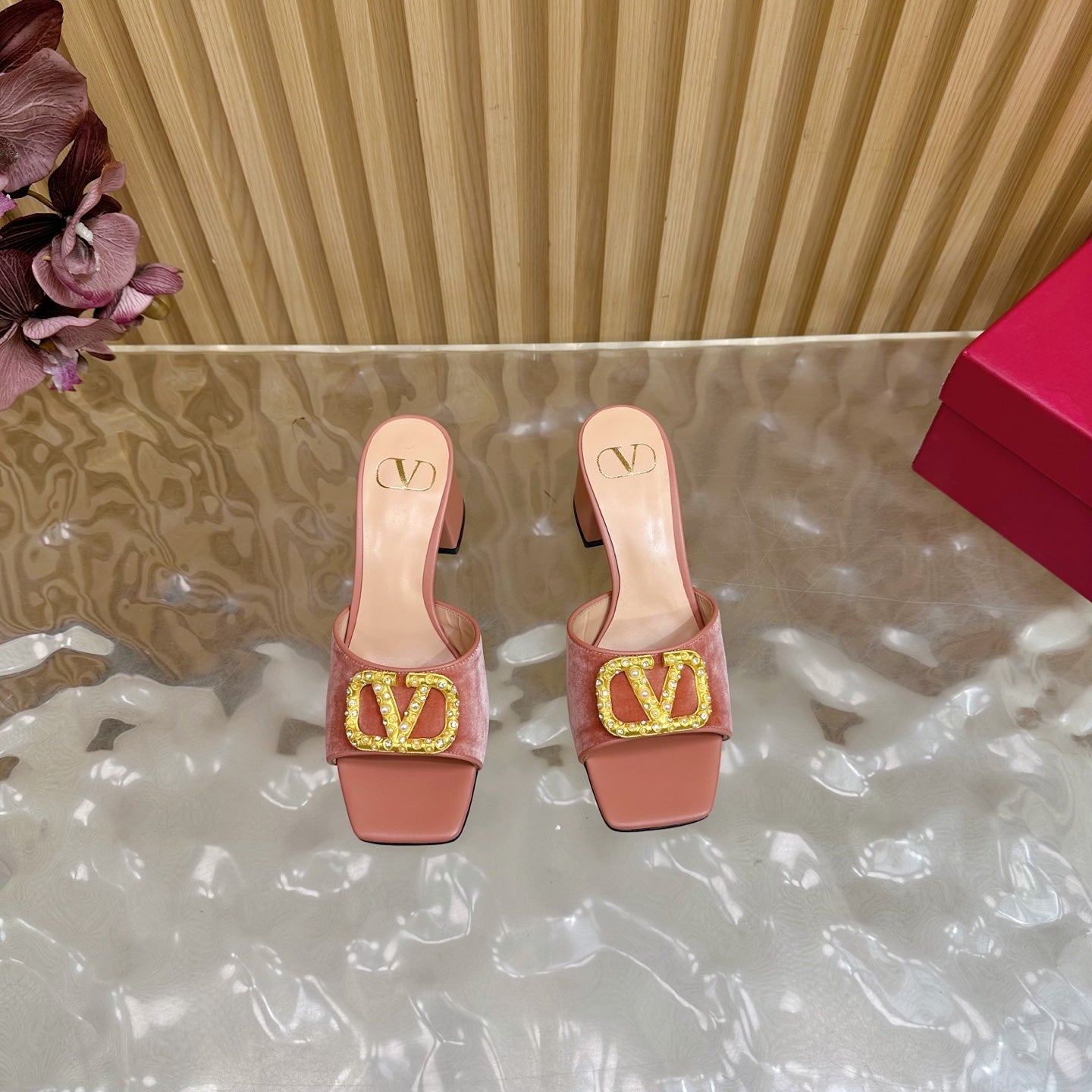 VALENTINO 25S HIGH-HEEL MULES 60 MM IN PEACH PINK VELVET AND CALFSKIN WITH GOLD HARDWARE - 35