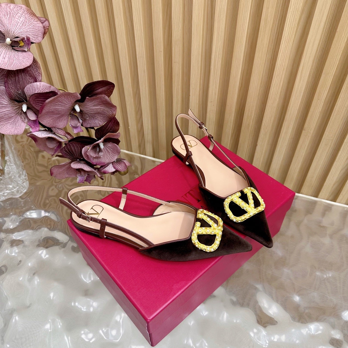 VALENTINO 25S FLAT SLINGBACKS IN DARK BROWN VELVET WITH GOLD HARDWARE - 35