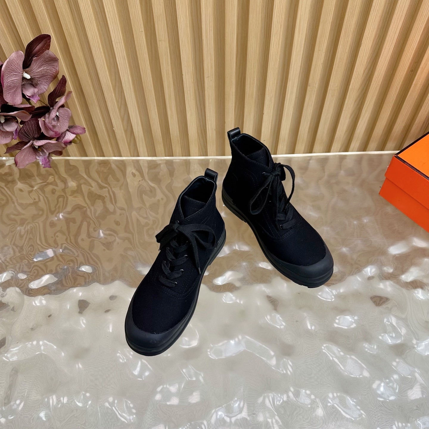 HM 25S KOOLER ANKLE BOOTS IN BLACK CANVAS - 35