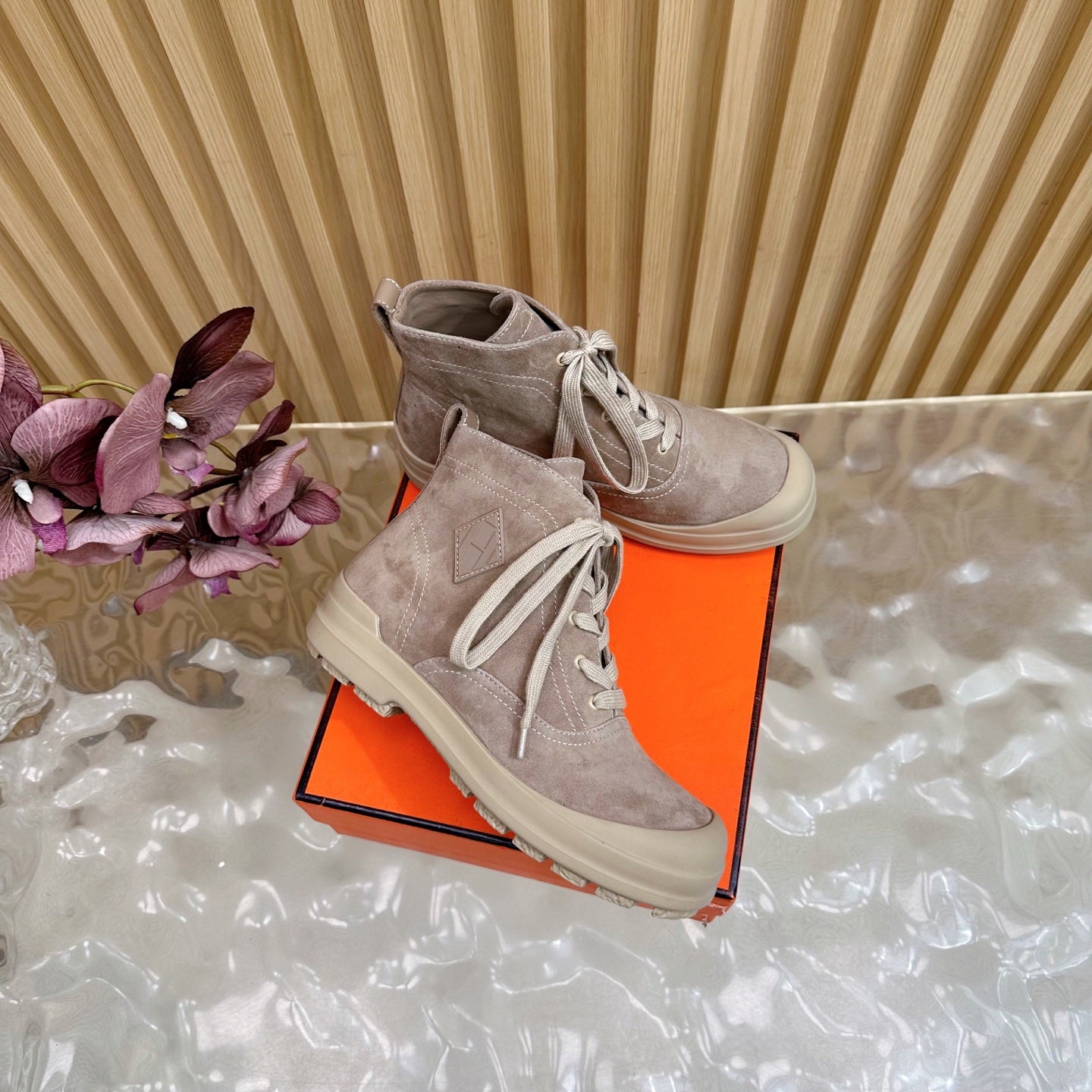 HM 25S KOOLER ANKLE BOOTS IN DUSTY BEIGE SUEDE - 35