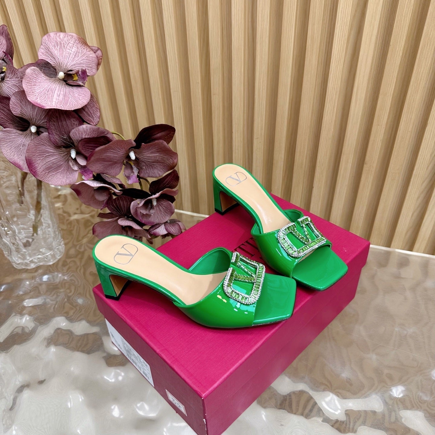 VALENTINO 25S HIGH-HEEL MULES 60 MM IN GREEN PATENT CALFSKIN WITH CRYSTAL-EMBELLISHED STRAP - 35
