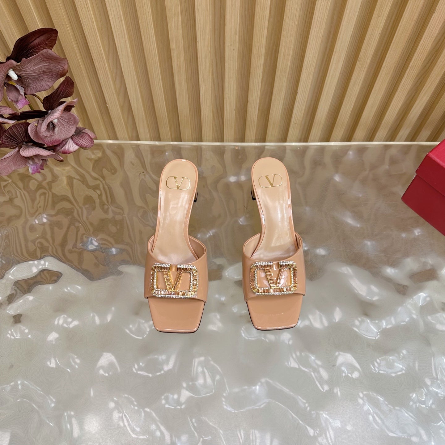 VALENTINO 25S HIGH-HEEL MULES 60 MM IN WARM BEIGE PATENT CALFSKIN WITH CRYSTAL-EMBELLISHED STRAP - 35