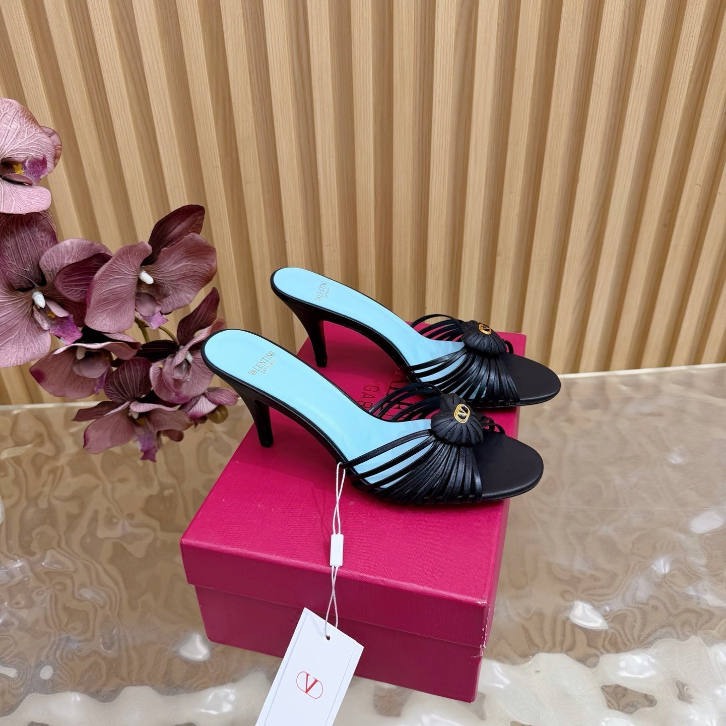 VALENTINO 25S HIGH HEELS WITH THIN STRAPS 80 MM IN BLACK LAMBSKIN - 35