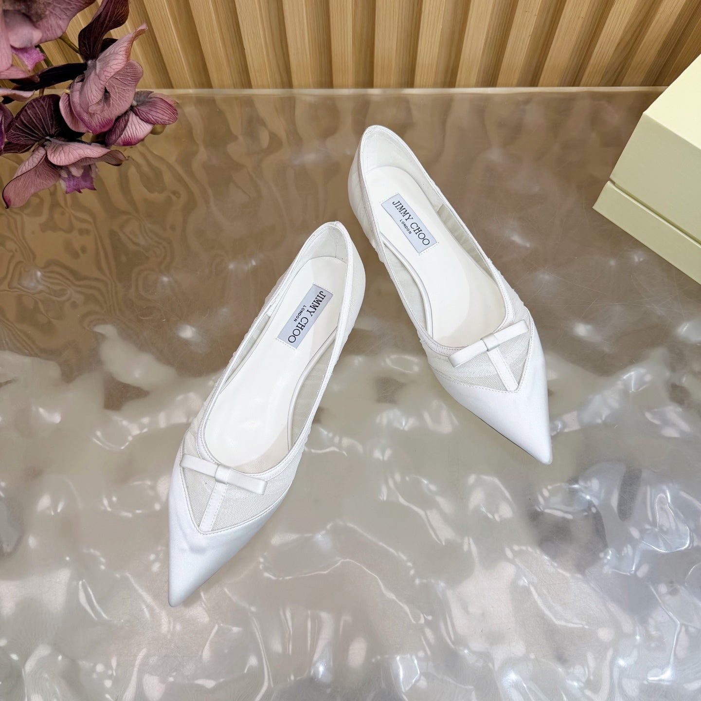 ЖІНОЧІ БАЛЕТКИ JIMMY CHOO 26S З БІЛОЇ СІТКИ ТА АТЛАСУ
