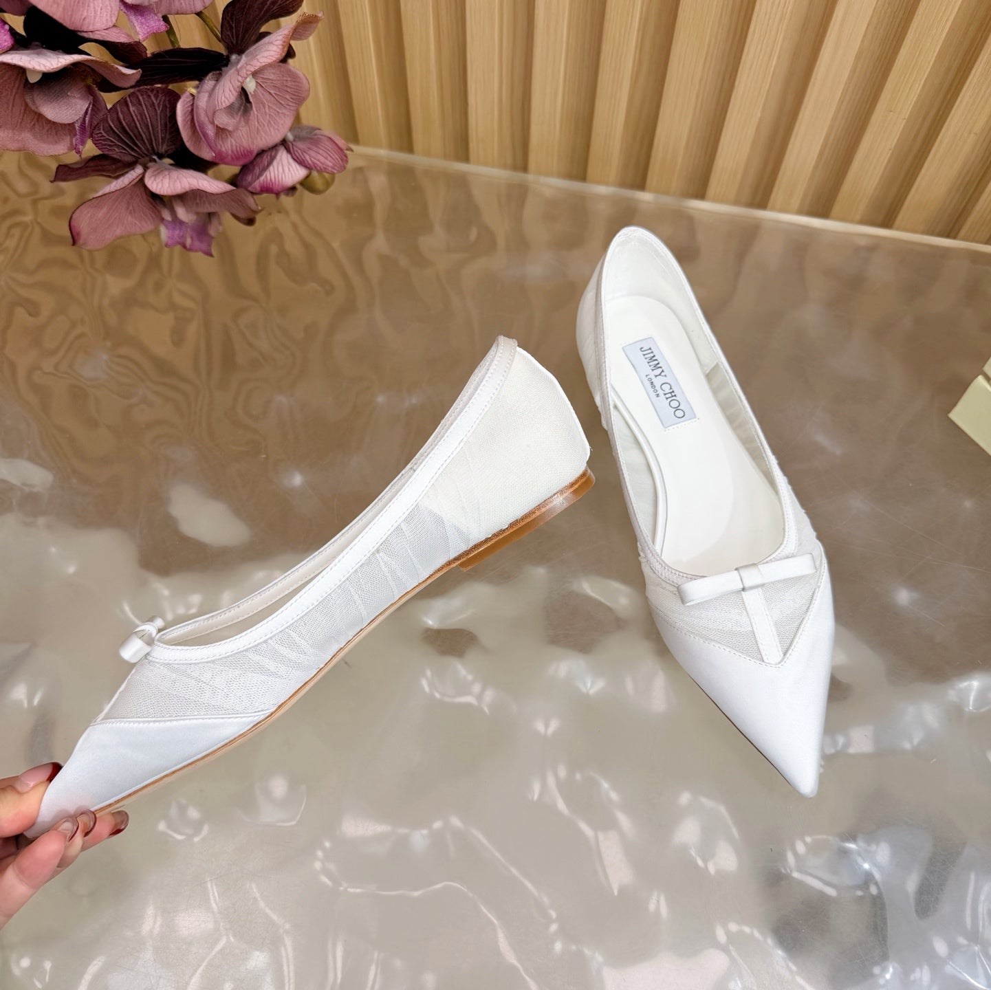 ЖІНОЧІ БАЛЕТКИ JIMMY CHOO 26S З БІЛОЇ СІТКИ ТА АТЛАСУ