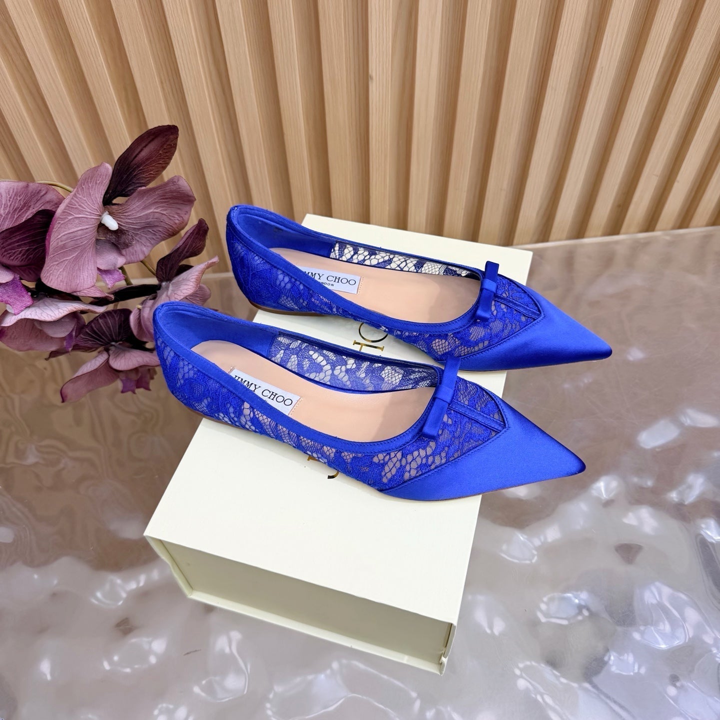ТУФЛІ-БАЛЕТКИ JIMMY CHOO 26S З ТЕМНО-СИНЬОГО МЕРЕЖИВА ТА АТЛАСУ