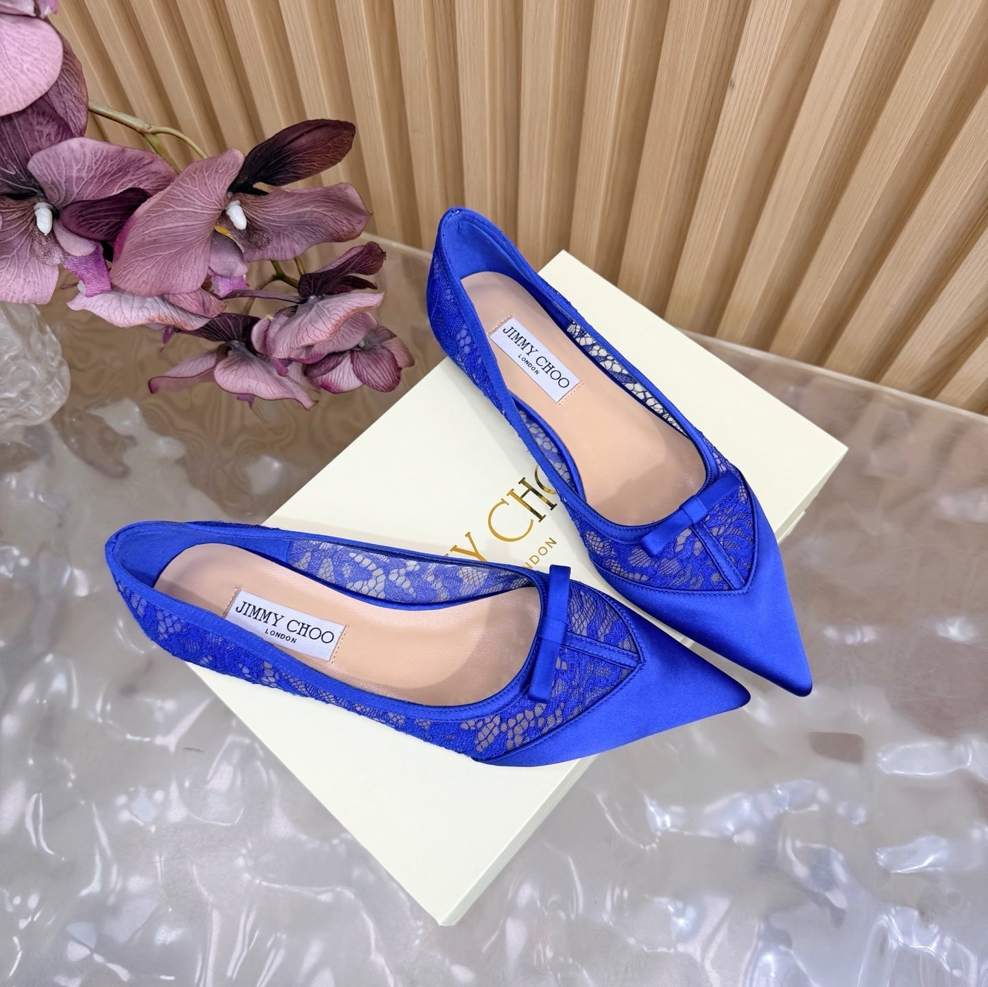 ТУФЛІ-БАЛЕТКИ JIMMY CHOO 26S З ТЕМНО-СИНЬОГО МЕРЕЖИВА ТА АТЛАСУ