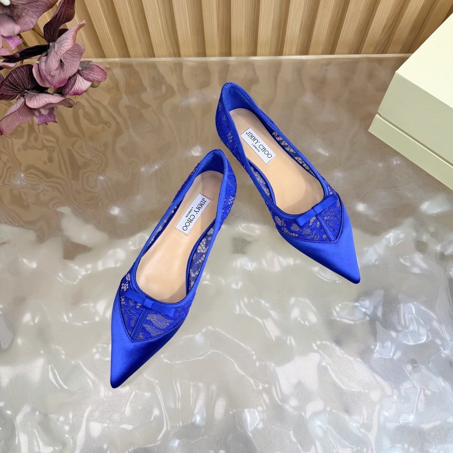 ТУФЛІ-БАЛЕТКИ JIMMY CHOO 26S З ТЕМНО-СИНЬОГО МЕРЕЖИВА ТА АТЛАСУ