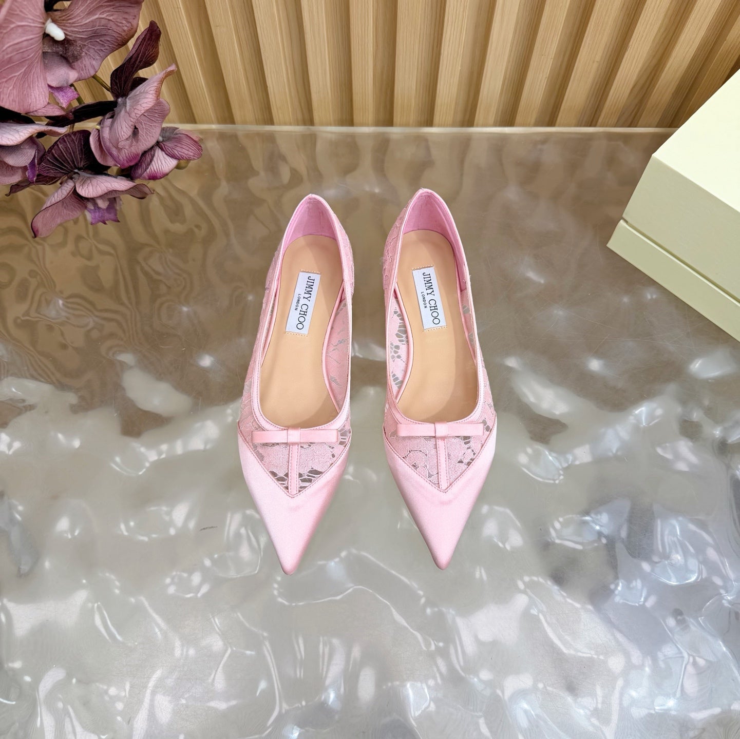 Балетки JIMMY CHOO 26S з мережива та атласу світло-рожевого кольору