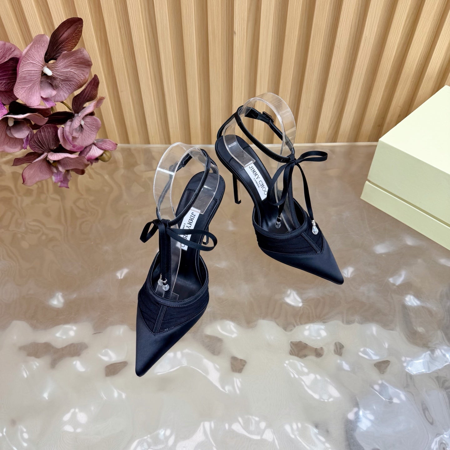 JIMMY CHOO 26S ТУФЛІ НА ШПИЛЬЦІ 105 ММ ІЗ ЧОРНОЇ СІТКИ ТА АТЛАСУ
