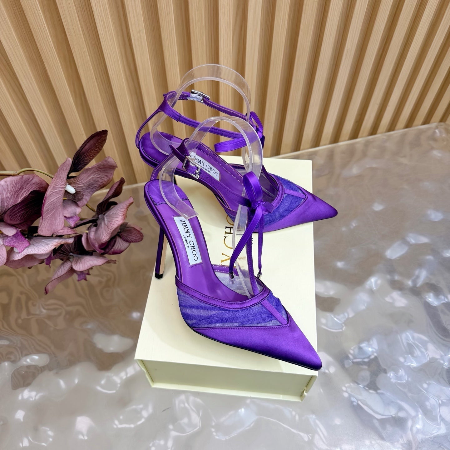ЖІНОЧІ ТУФЛІ-ЧОВНИКИ JIMMY CHOO 26S НА ВИСОКИХ ПІДБОРАХ 105 ММ З ТЕМНО-ФІОЛЕТОВОЇ СІТКИ ТА АТЛАСУ