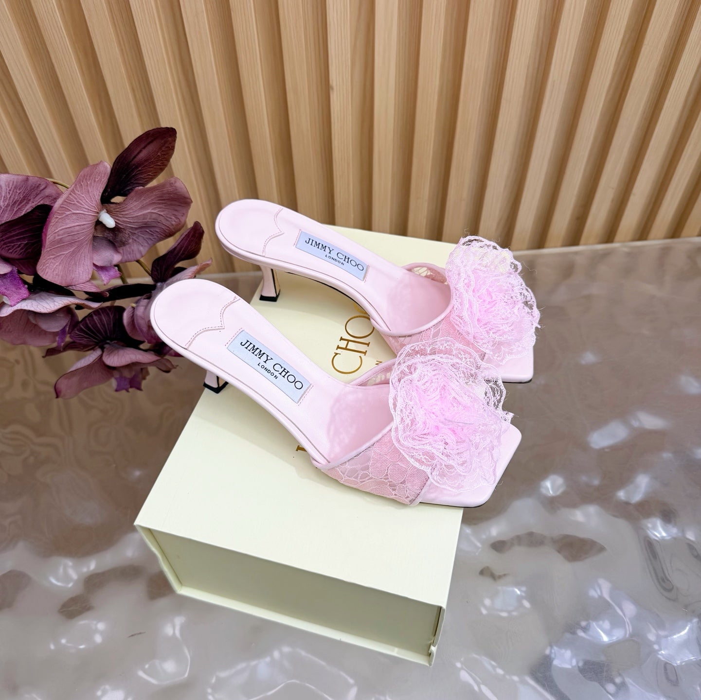 БОСОНІЖКИ НА ВИСОКОМУ КАБЛУКУ JIMMY CHOO 26S 65 ММ ЗІ СВІТЛО-РОЖЕВОЮ МЕРЕЖИВНОЮ КВІТКОЮ