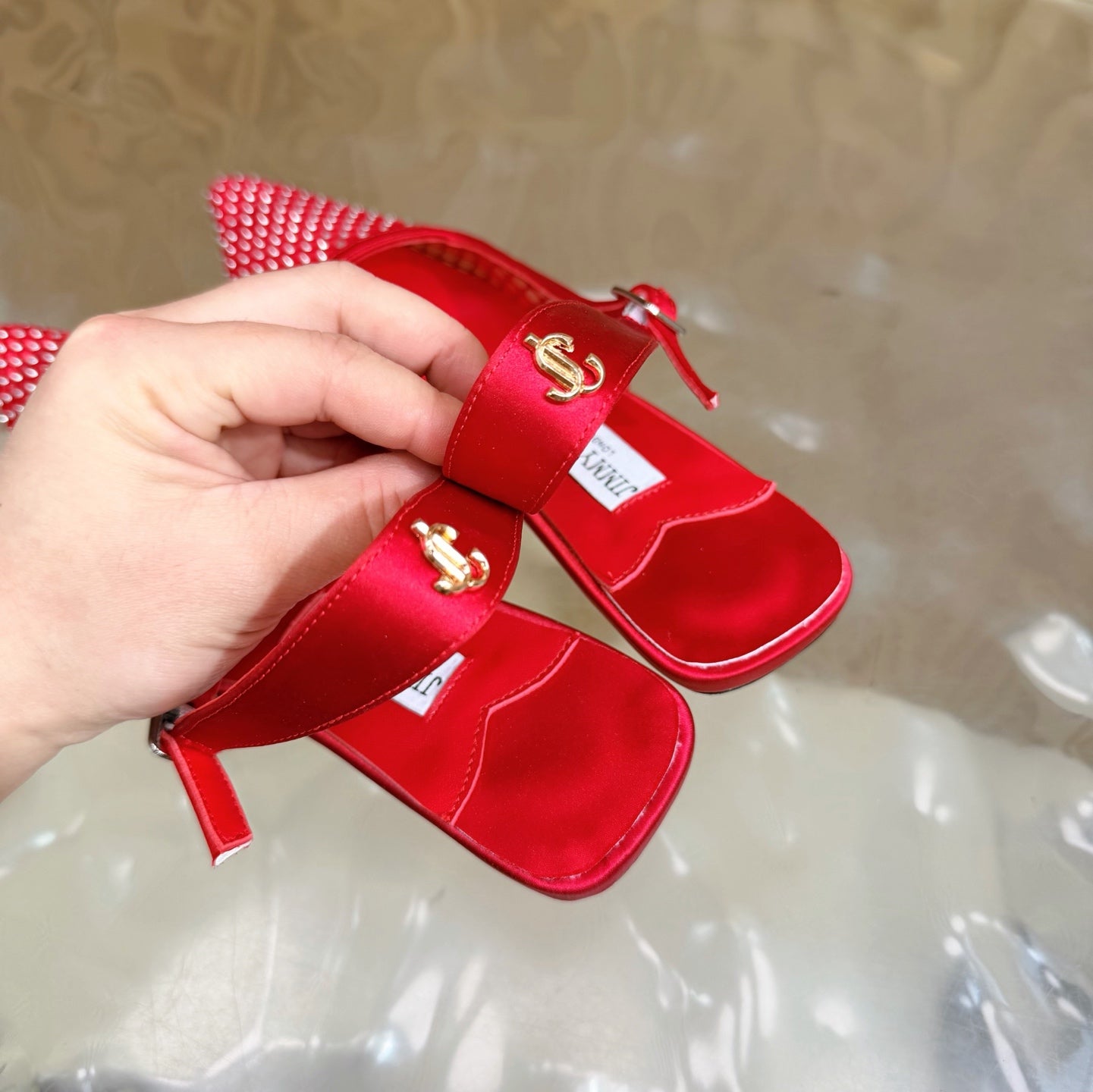 ЖІНОЧІ БОСОНІЖКИ JIMMY CHOO 26S НА ПІДБОРАХ 60 ММ З ЧЕРВОНОЇ СІТКИ ТА КРИСТАЛІВ