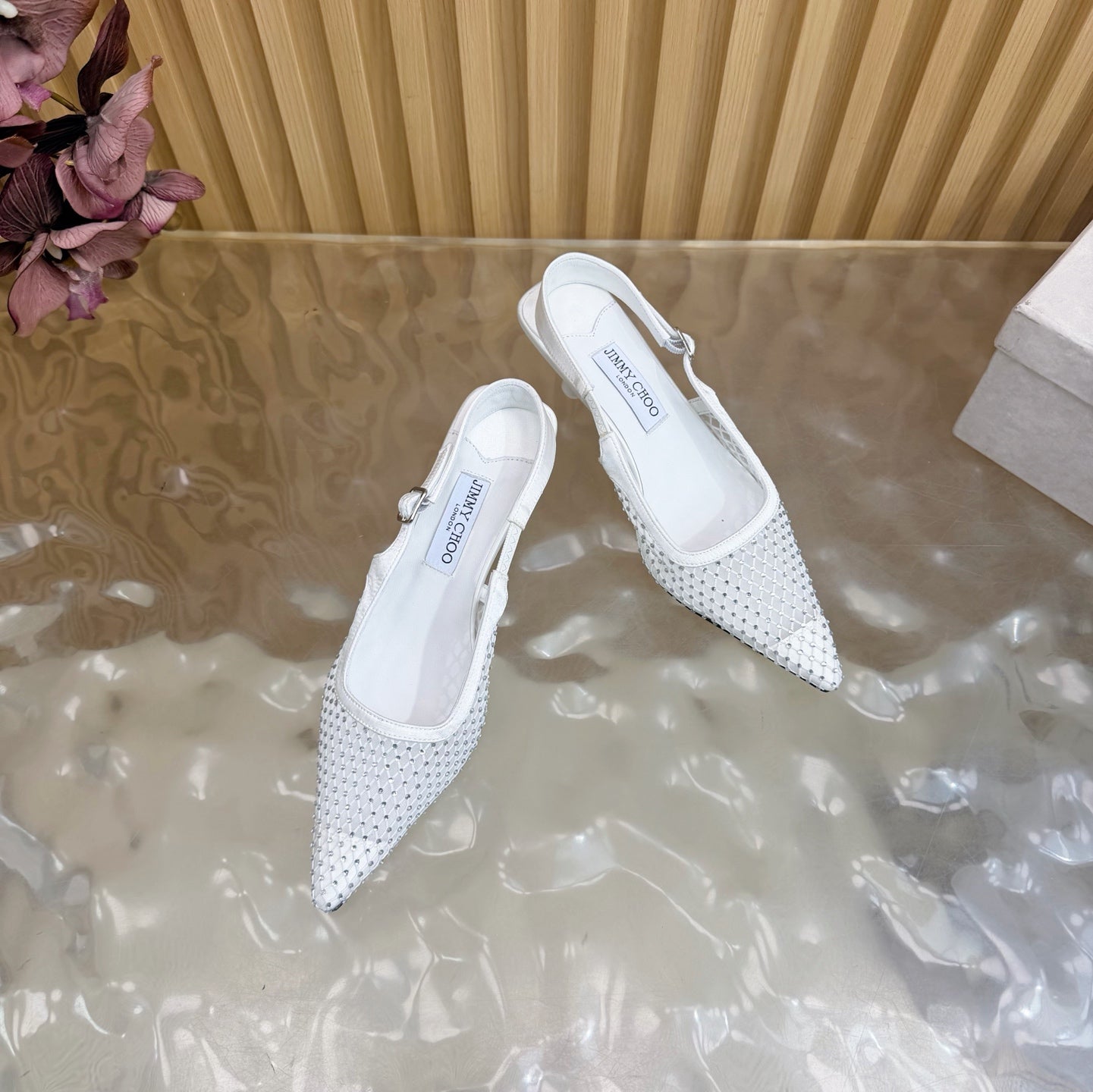 БОСОНІЖКИ JIMMY CHOO 26S НА РЕМІНЦІ 60 ММ ІЗ БІЛОЇ СІТКИ ТА КРИСТАЛІВ
