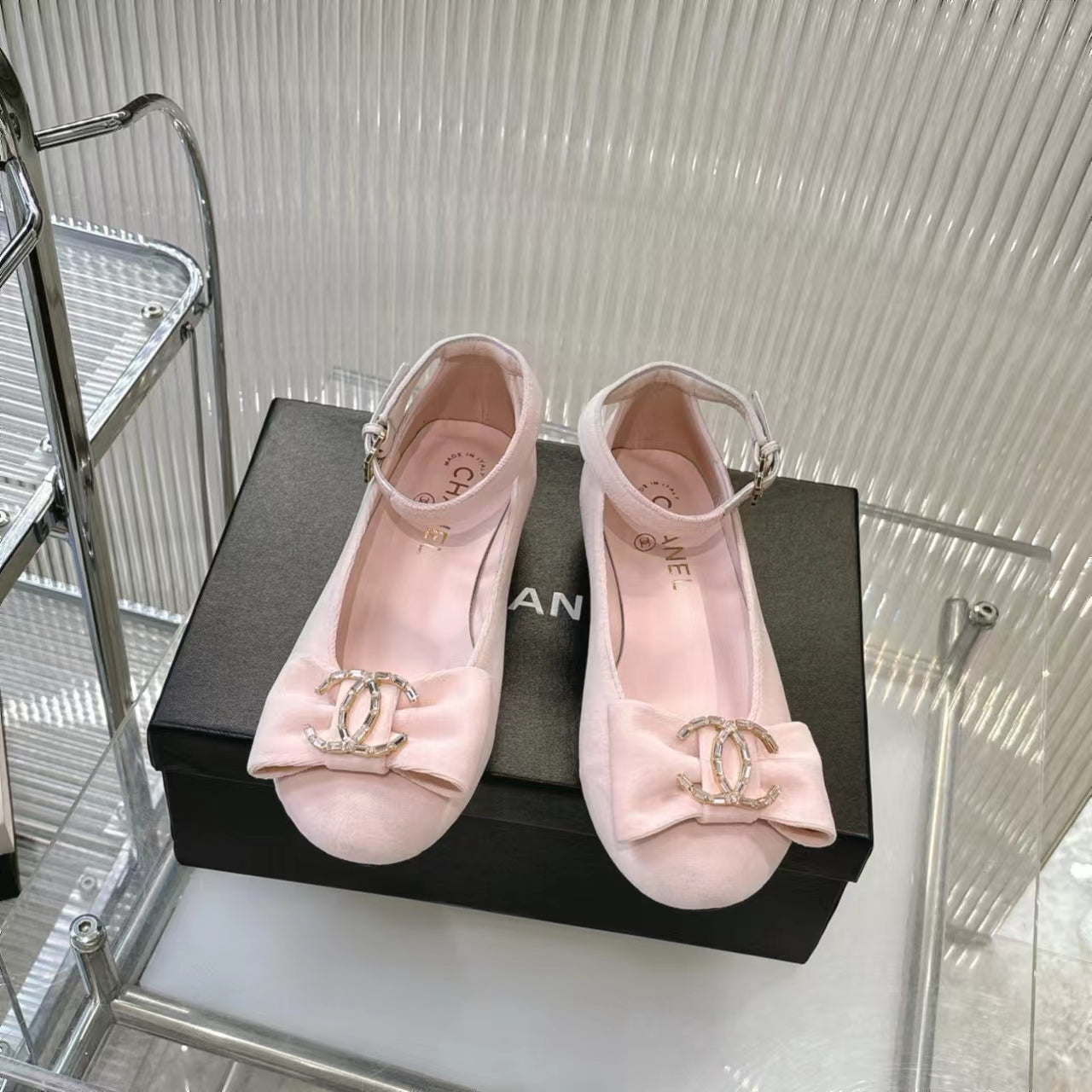 BOW MARY JANE SHOES IN PASTEL PINK VELVET - 35