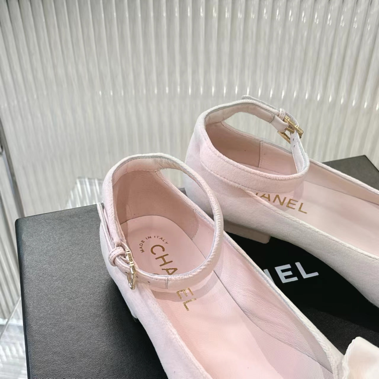 BOW MARY JANE SHOES IN PASTEL PINK VELVET - 35