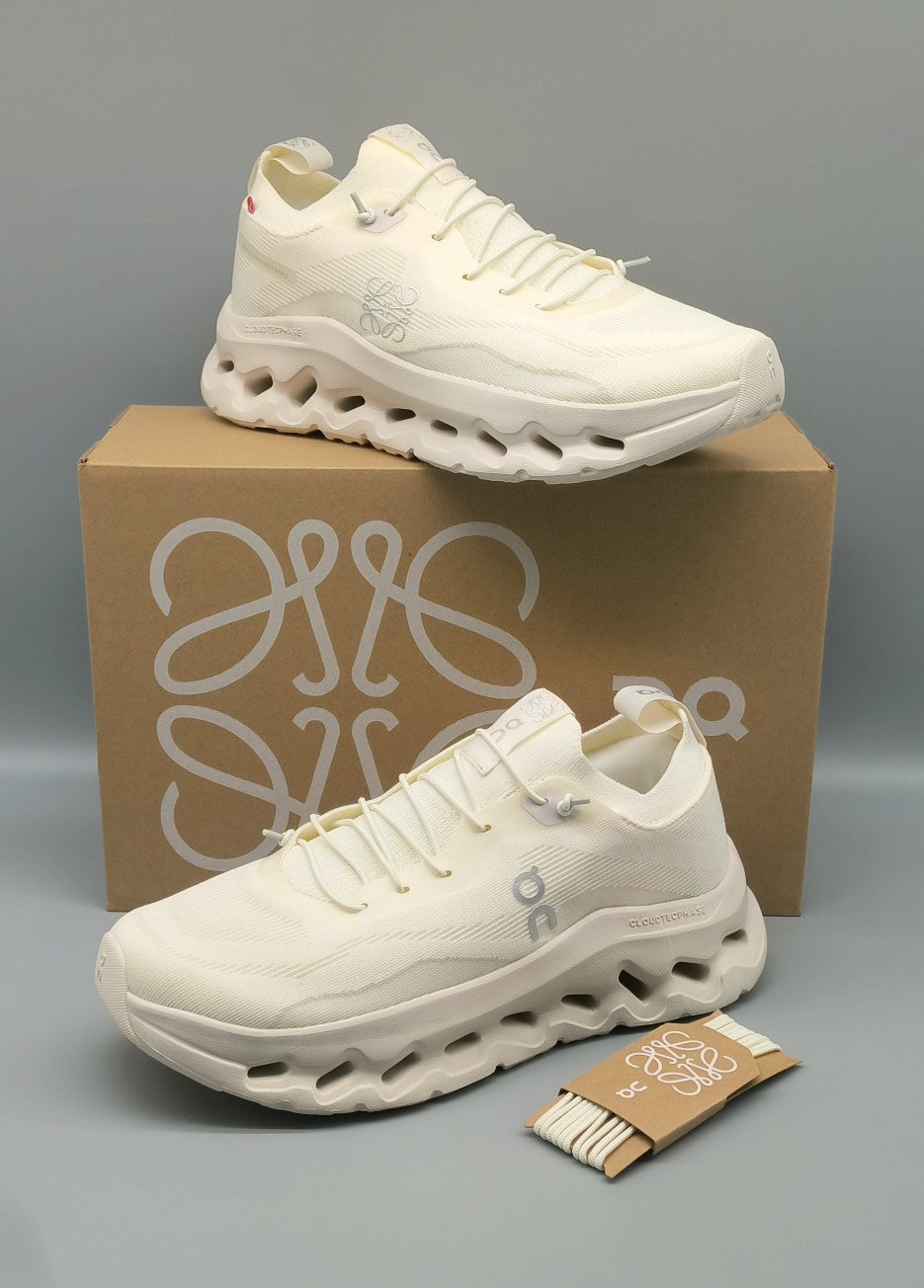 LW CLOUDTILT SNEAKER CREAM POLYESTER - 36