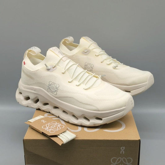 LW CLOUDTILT SNEAKER CREAM POLYESTER - 36