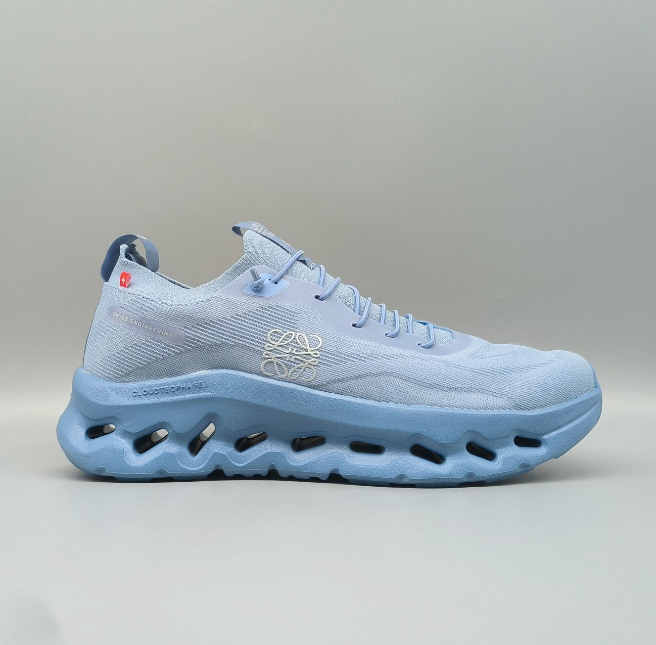 CLOUDTILT SNEAKER IN BABY BLUE RECYCLED POLYESTER - 35