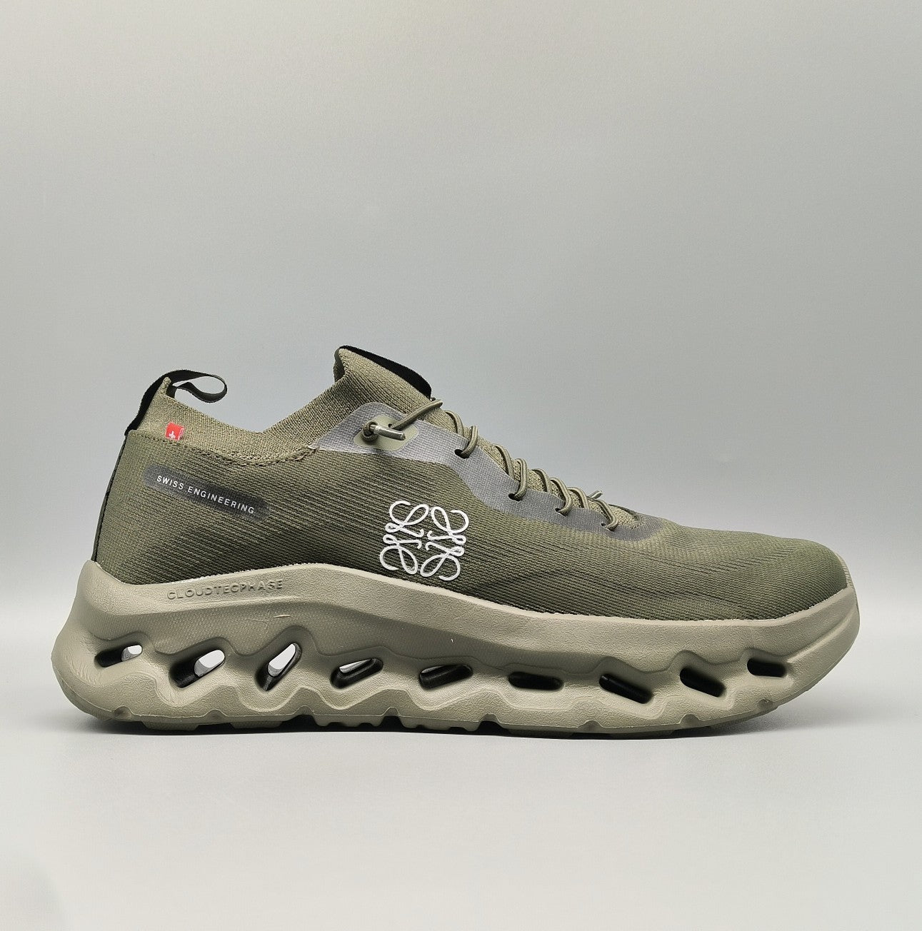 LW CLOUDTILT SNEAKER OLIVE POLYESTER - 36
