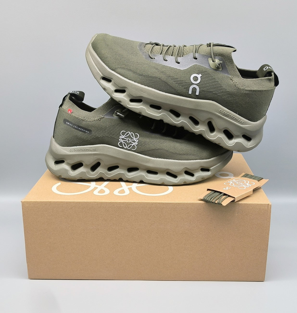LW CLOUDTILT SNEAKER OLIVE POLYESTER - 36
