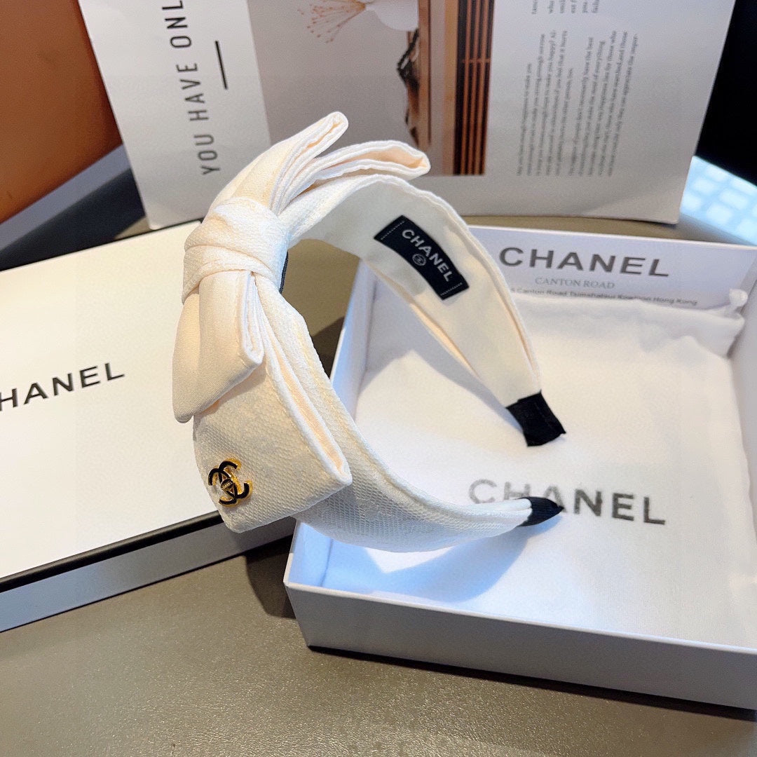 WHITE FABRIC HAIRBAND 418884