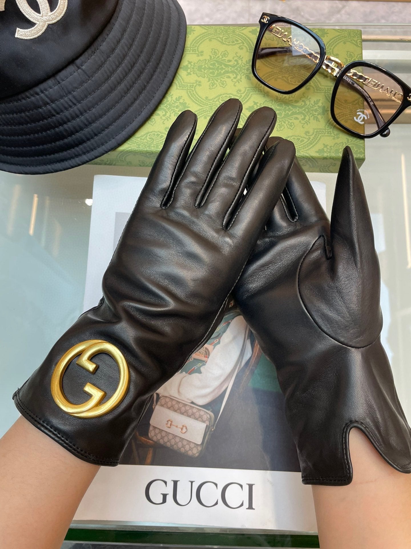 GLOVES IN BLACK SHEEPSKIN WITH CASHMERE LINING 432595 - L