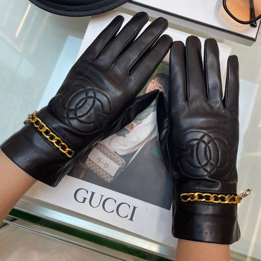 GLOVES IN BLACK LAMBSKIN GOLD HARDWARE 463837 - M
