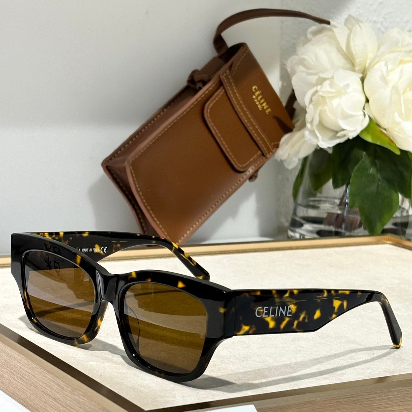 TRIOMPHE SUNGLASS CL40197 IN PINK ACETATE - Pink