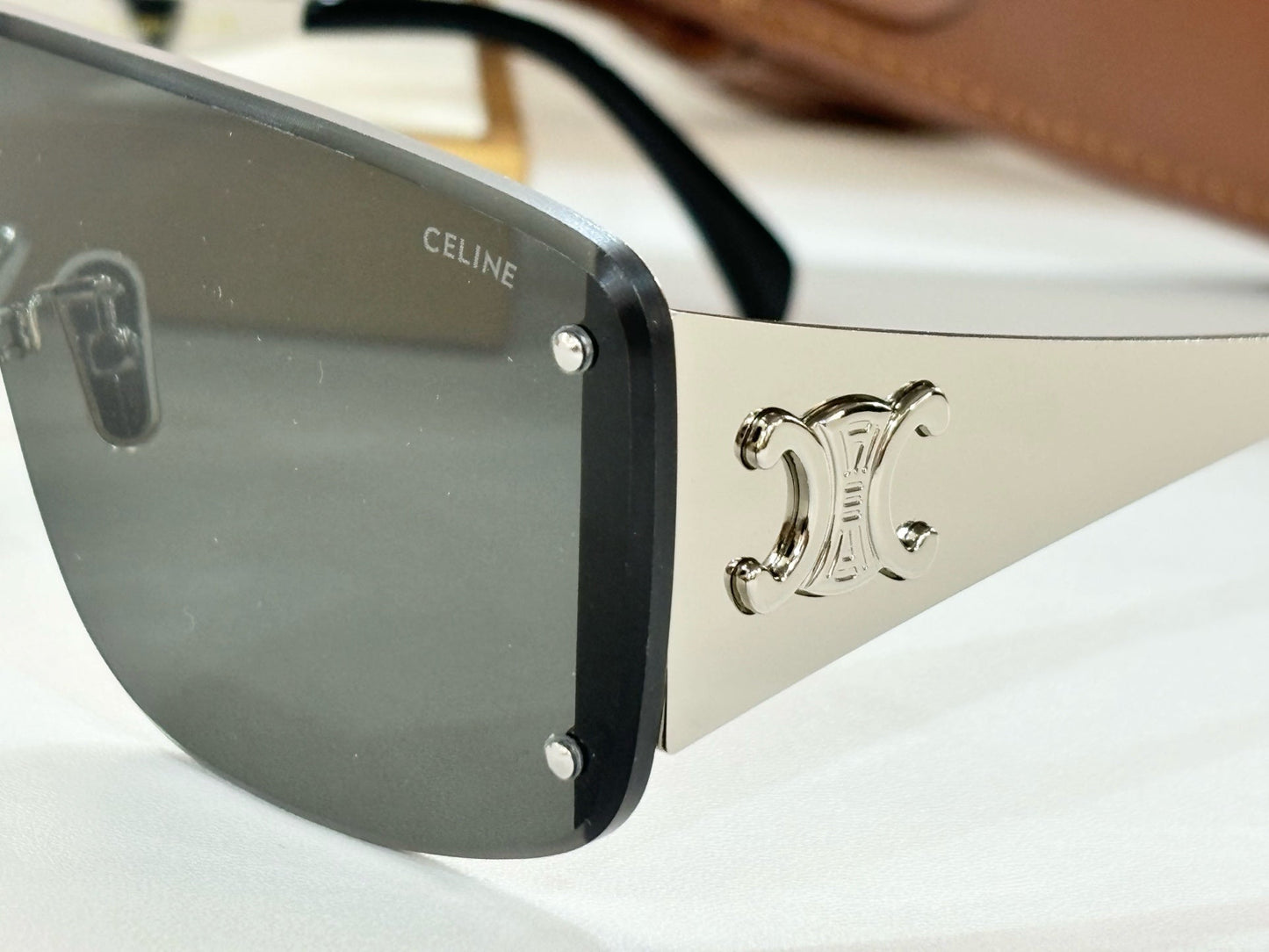 TRIOMPHE RACER SUNGLASS CL42014 IN METAL - Gold/Blue Lenses