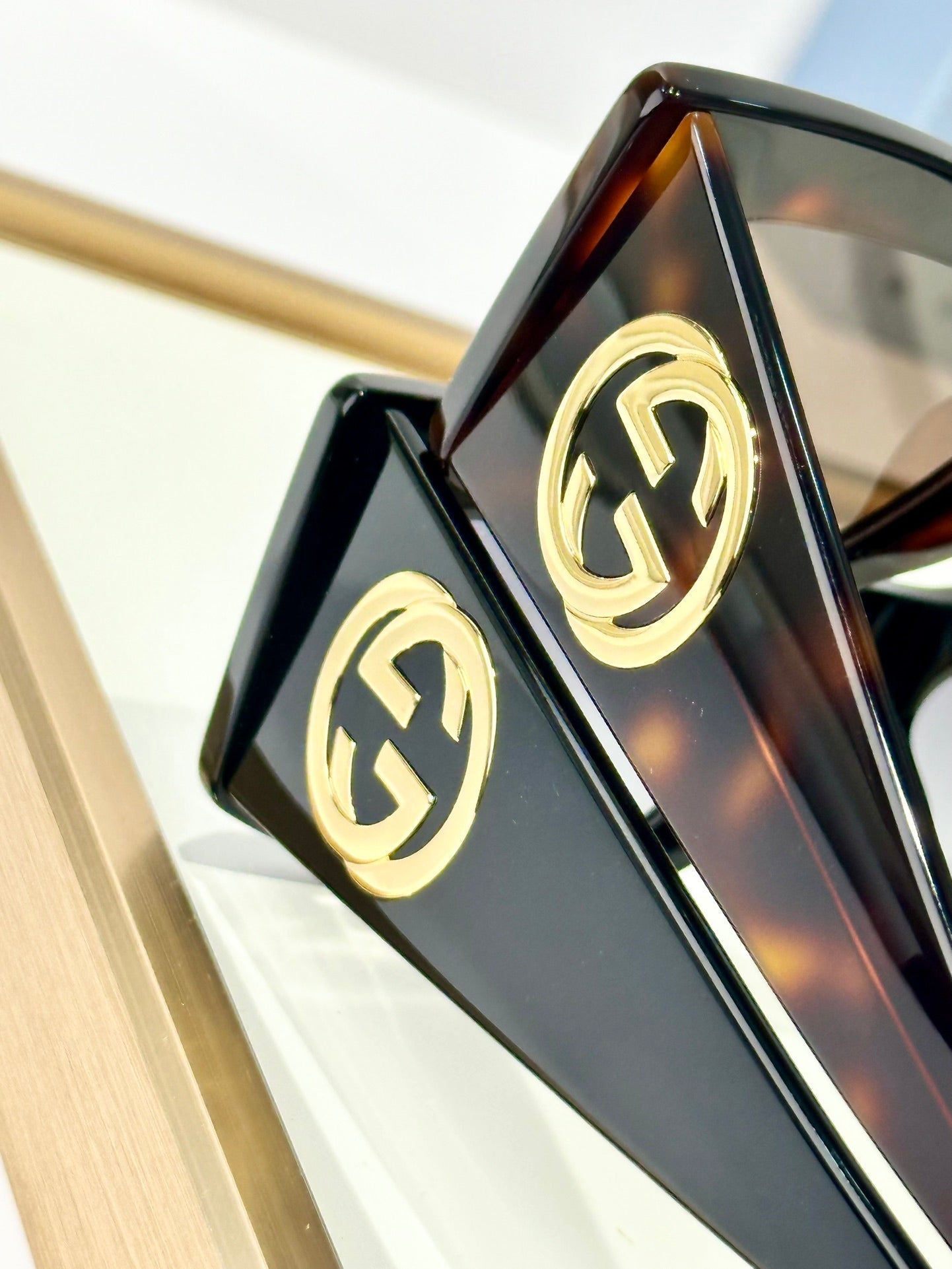 RECTANGULAR FRAME SUNGLASSES GG1842S IN ACETATE - Black/ silver logo