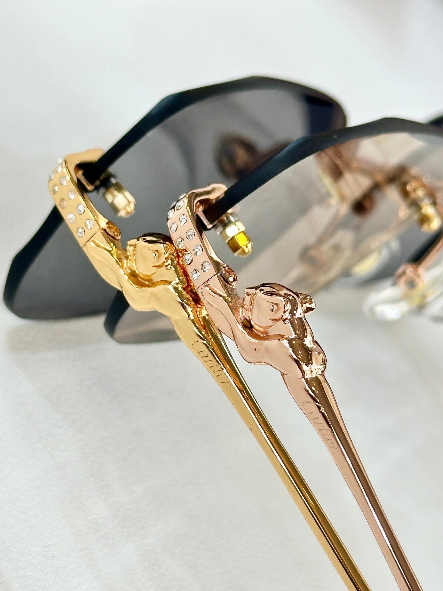 PANTHÈRE RIMLESS RECTANGULAR FRAME SUNGLASSES CT0687S IN METAL - Yellow blue
