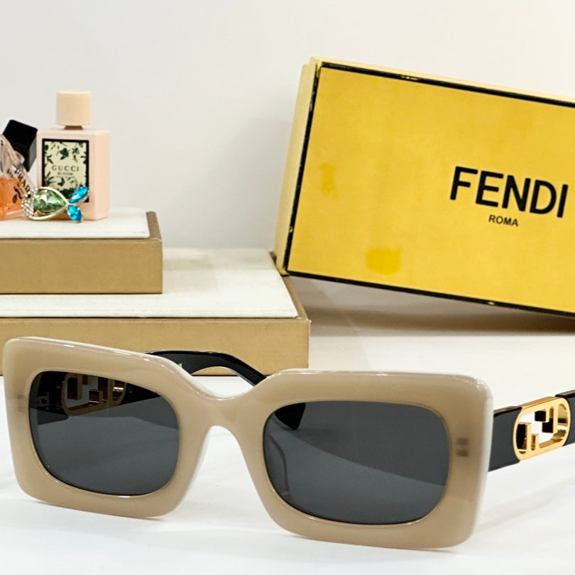 DIAGONAL RECTANGULAR FRAME SUNGLASSES FE40182 IN ACETATE - Beige