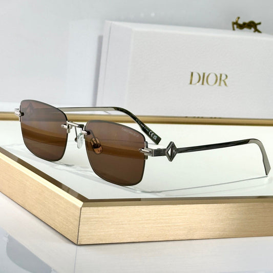 MONTAIGNE SUNGLASS CD DIAMOND S11U IN METAL - Silver/Brown