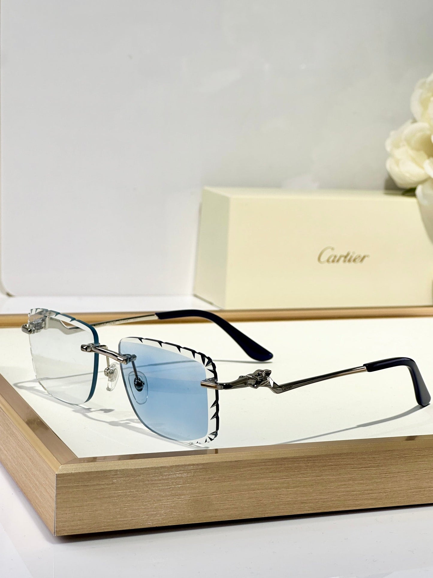 PANTHÈRE PHOTOCHROMIC LENSES RIMLESS SQUARE FRAME SUNGLASSES 580910 IN METAL - Green